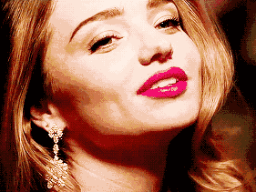 嘴唇一干就涂唇膏吗？涂的时候要注意，涂不对，会“烂嘴”