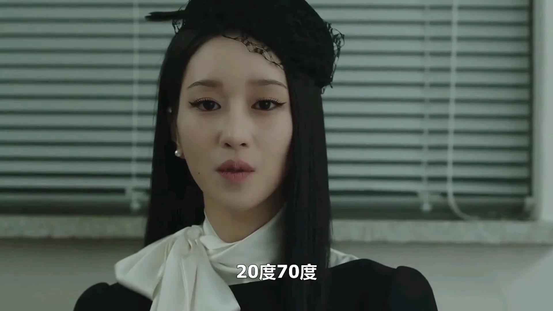 2022年很火的《夏娃》剧集经典台词寓意深远