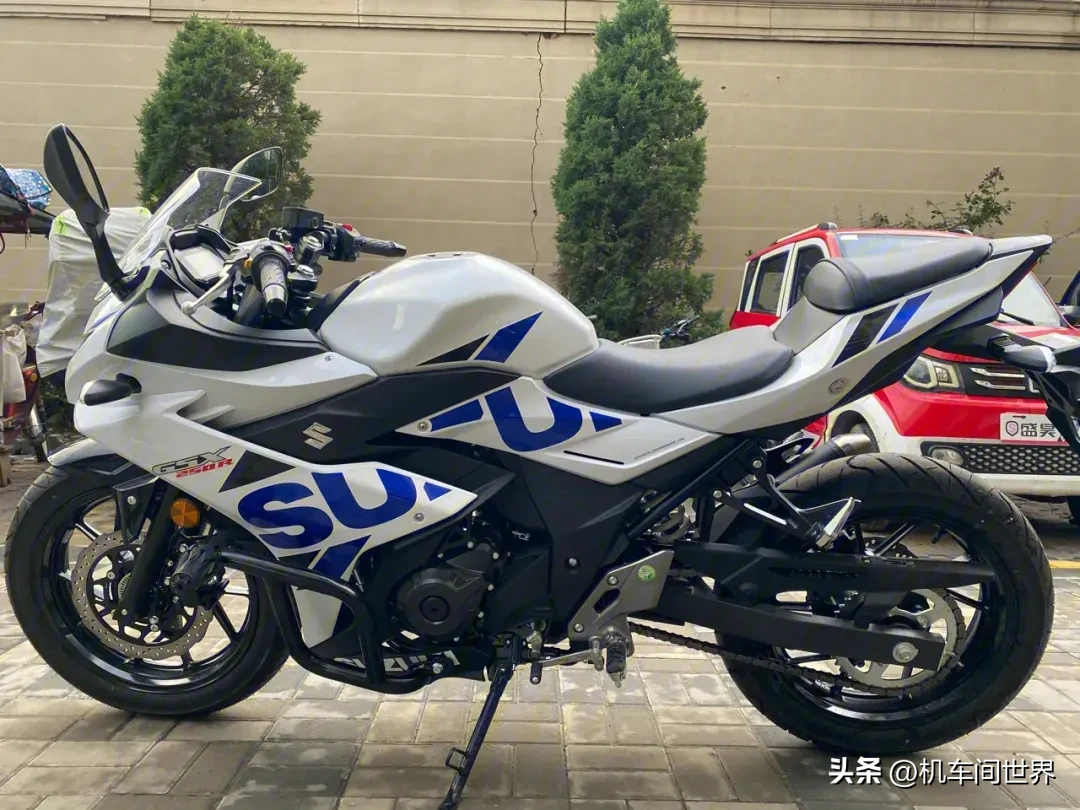 豪爵铃木gsx250哪款好看豪爵铃木gsx250哪个漂亮