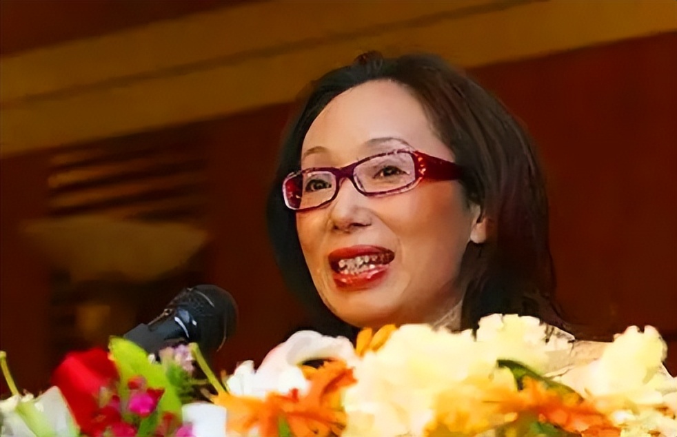 黑龙江女首富被离婚，身家超95亿，丈夫：我只要1000万，够用就行