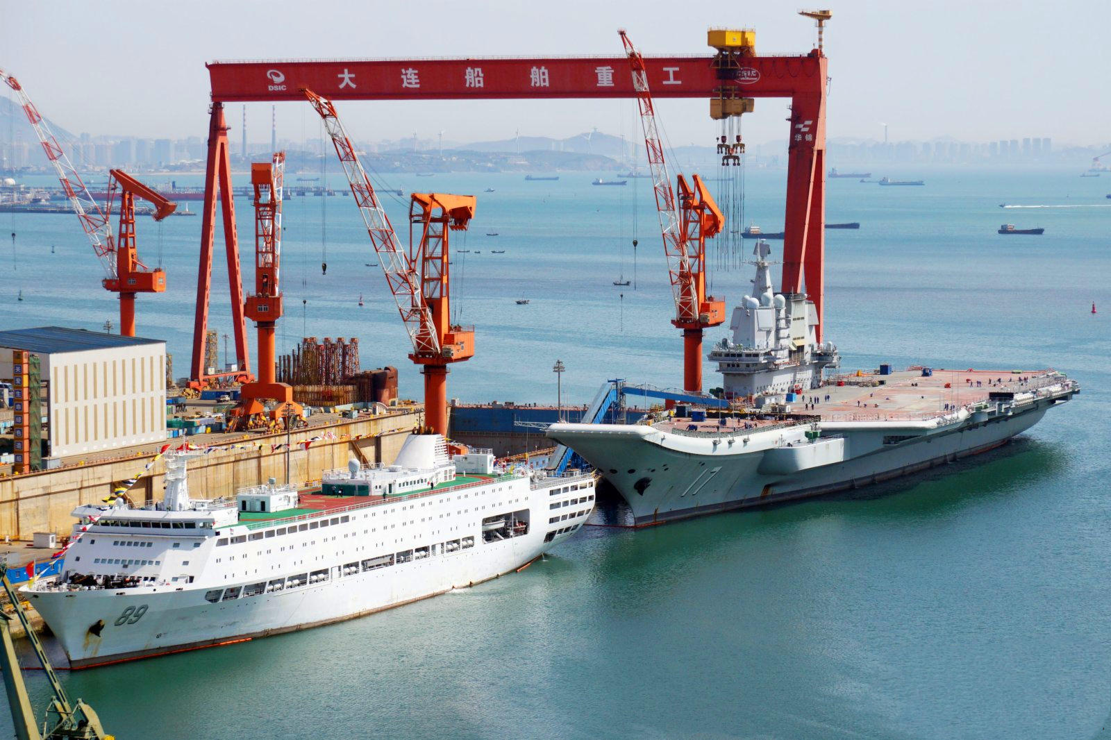 �վ�600���������ɣ�����û�����ƣ�ɽ�����ѽ�������Ϳ��