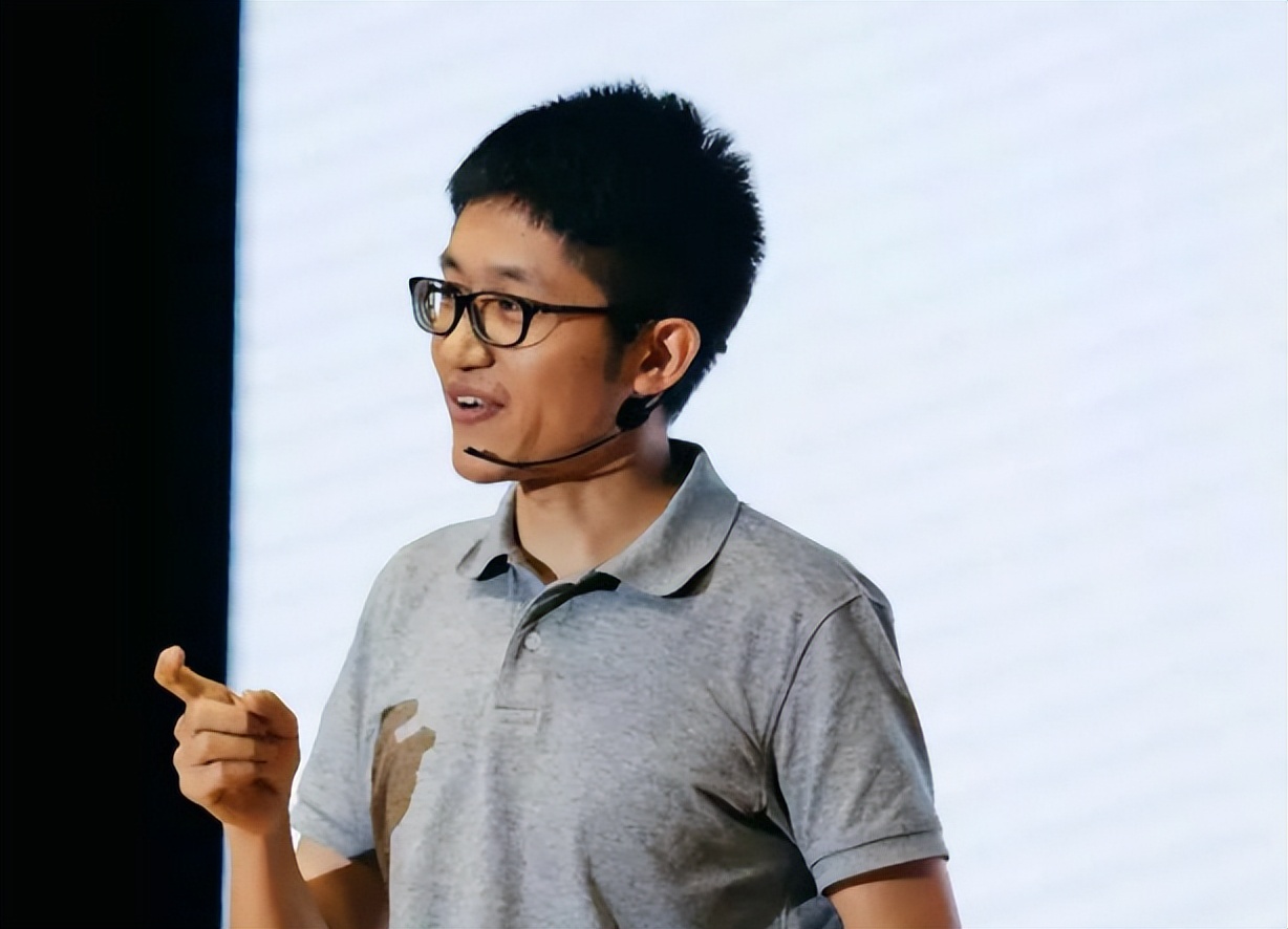 中科院学霸“变废为宝”，靠捡垃圾2年赚了1000万，今身价千万