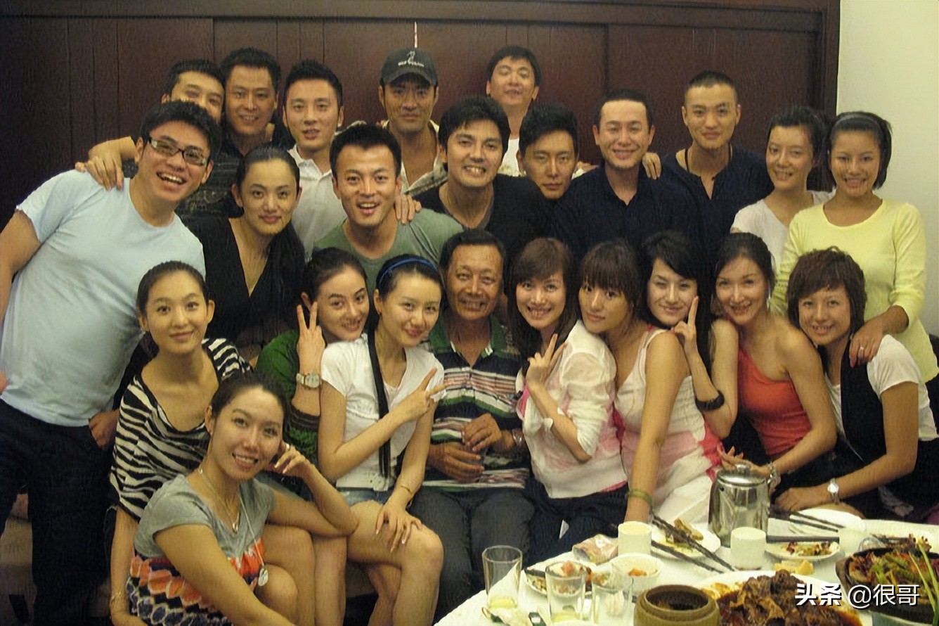 《心居》演员学历比拼，上戏和北电的毕业生占了多数，原因有三点