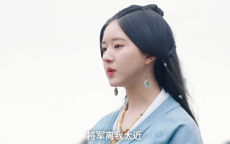 换剧如换脸，演完《甄嬛传》再演《星汉灿烂》，差点没认出陈思斯