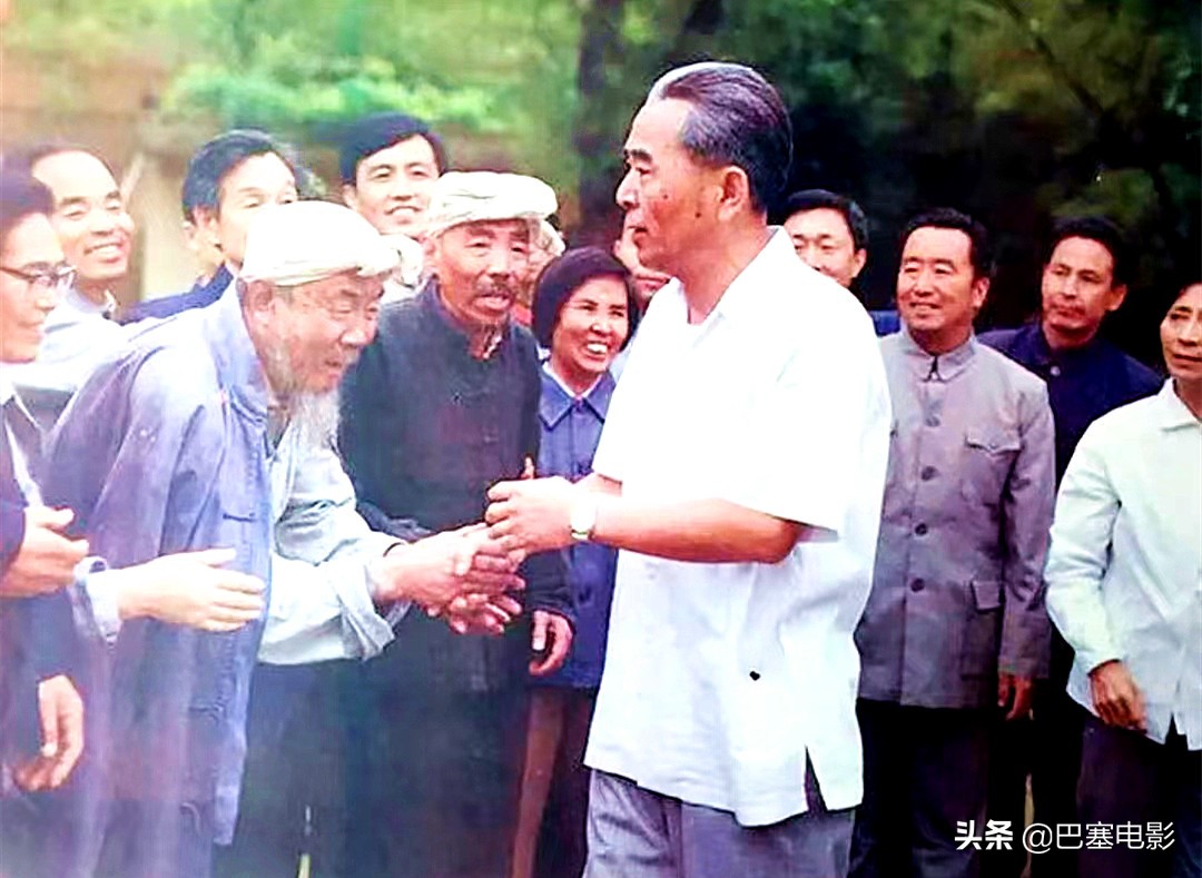 青年周恩来别硬演，朱亚文印象深，陈坤黄晓明不沾边，靳东也一般