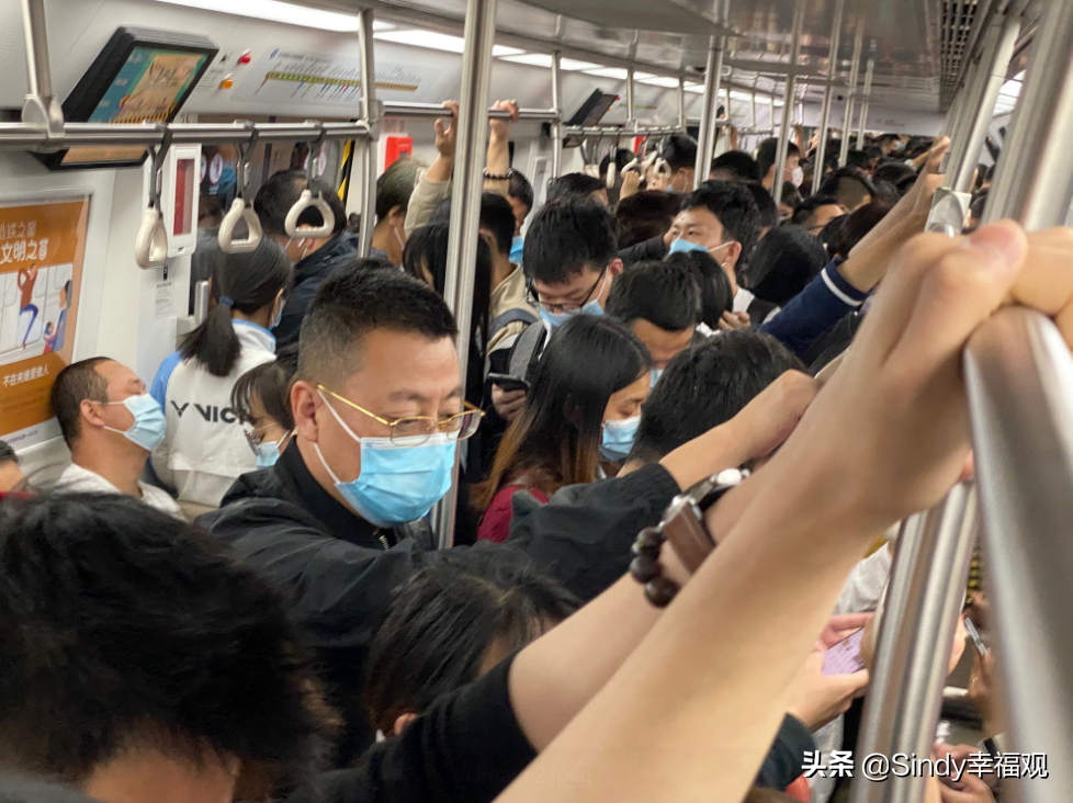 从八线县城市努力考到北京，大学毕业他真的改变命运了吗？