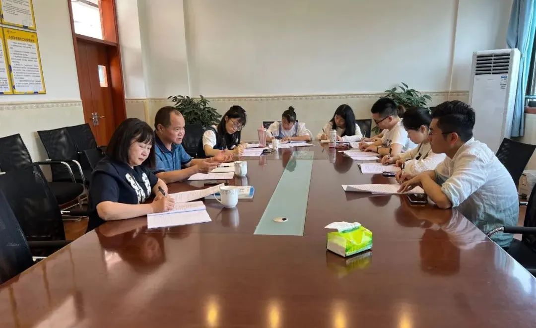 成都市双流区实验小学外国语学校举行课堂教学研讨活动