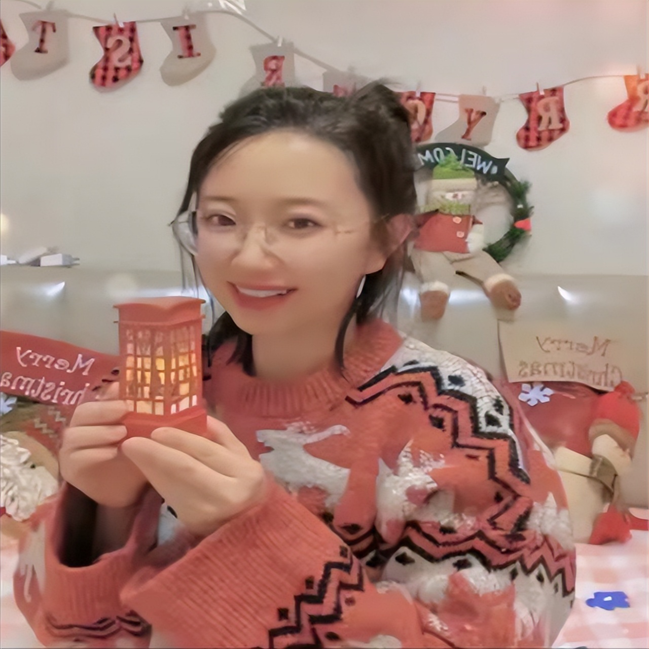 90后精英海归美女在北京豪宅当住家保姆，月薪15000，被质疑上位