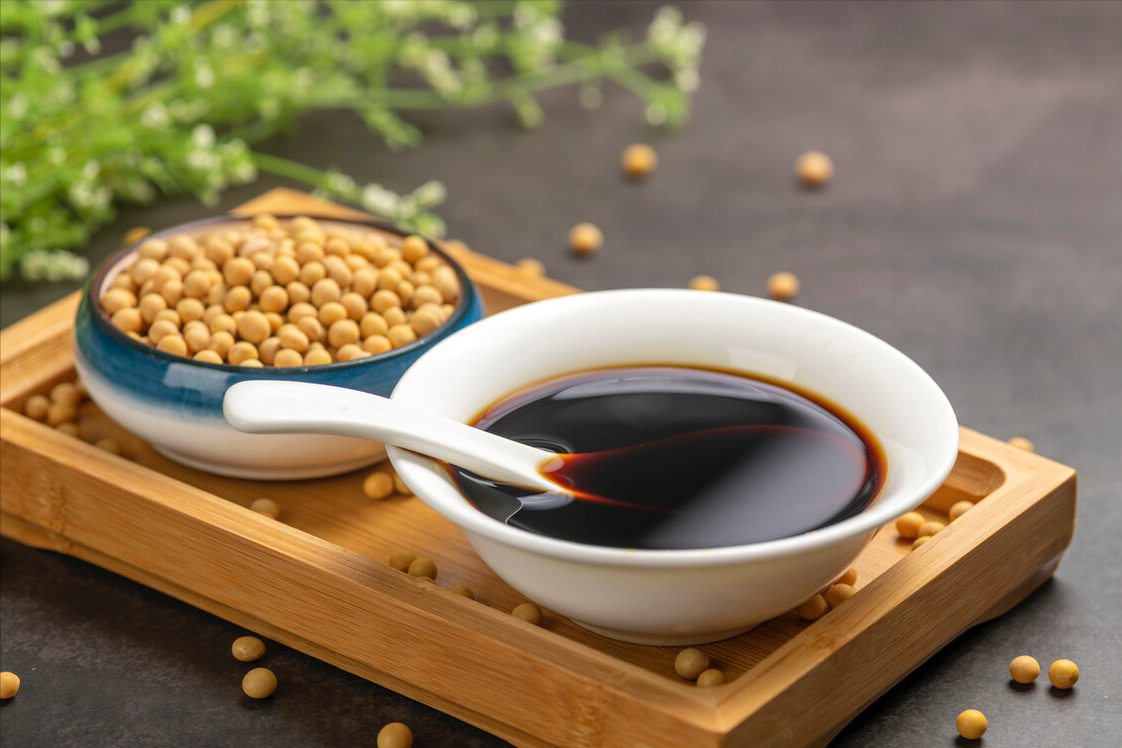 買醬油，別盯著生抽老抽，5款“非遺”醬油優(yōu)先考慮，用料很純正
