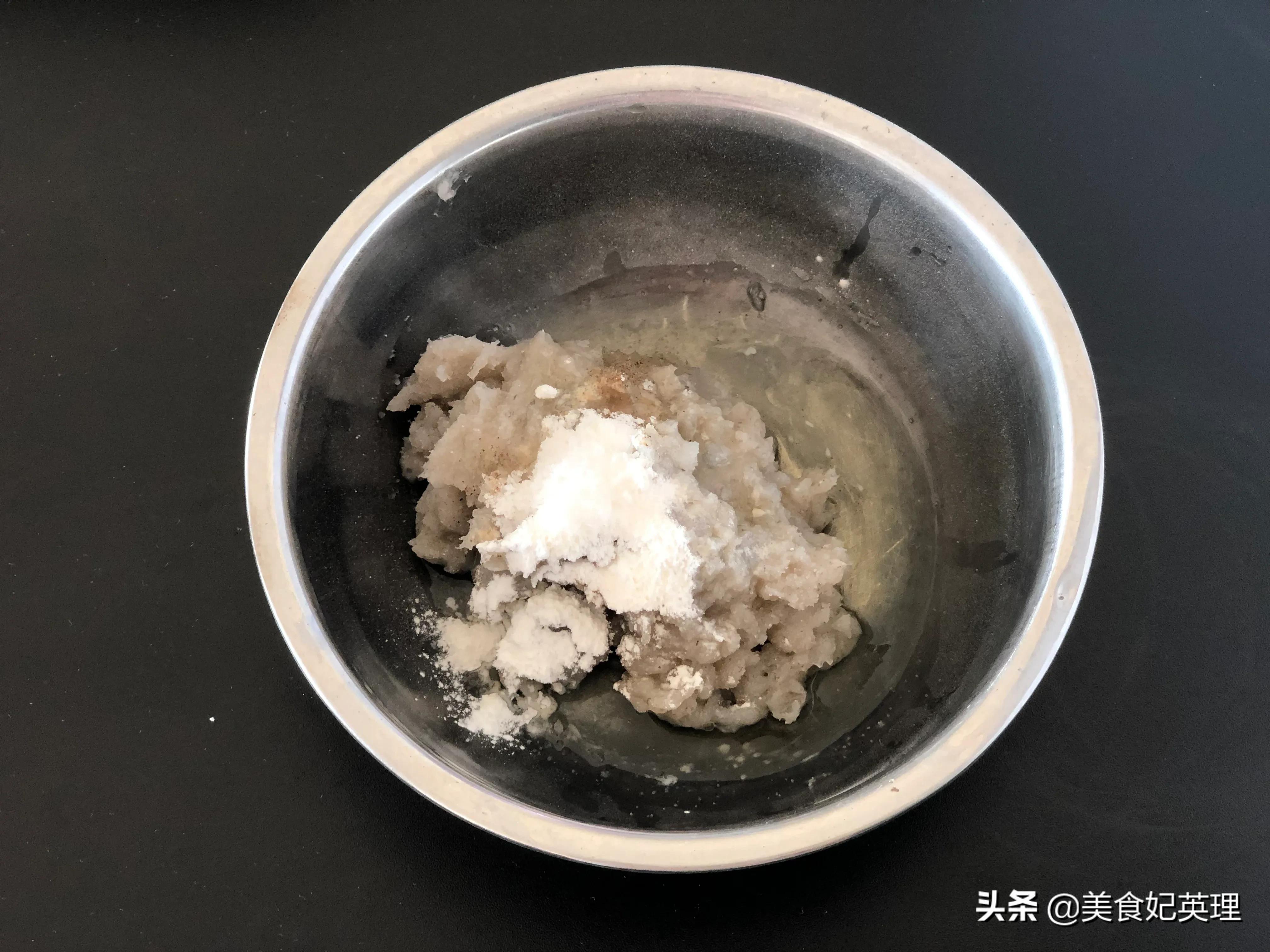 冬天就给孩子做这汤！鲜虾制作无添加，番茄浓汤酸酸甜甜两碗不够