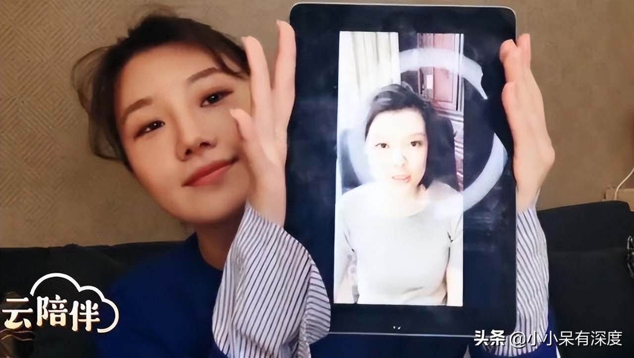 郑子可进入央视后进步明显，气质素养都不错，给人耳目一新的感觉