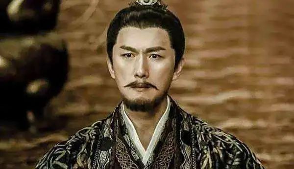 易烊千玺放弃国家话剧院入职：某些小镇做题家为何那么遭人反感？