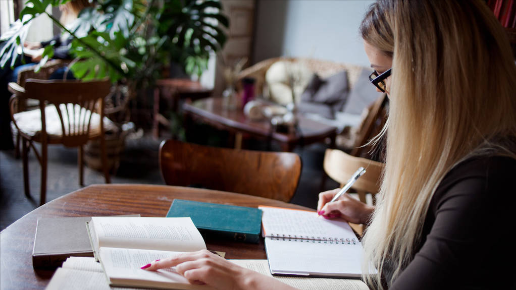 大专也可以叫大学吗？