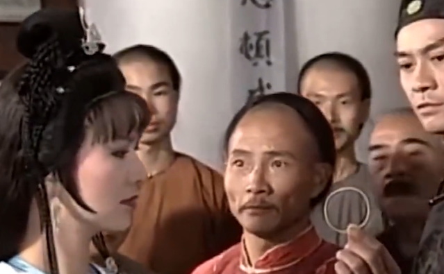 盘点七位出轨女明星，董洁出轨却先发制人，刘晓庆姜文被“捉奸”