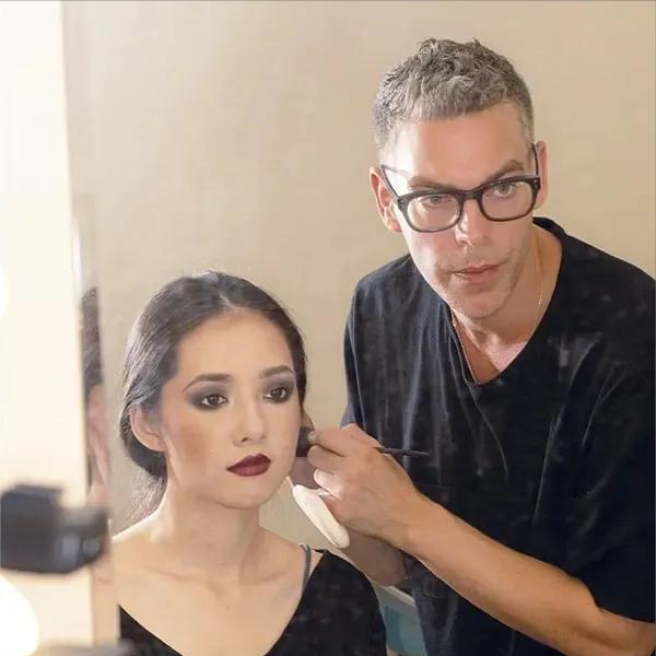 看了她们，才知道什么叫“自带清纯校花脸”，有些气质真是天生的