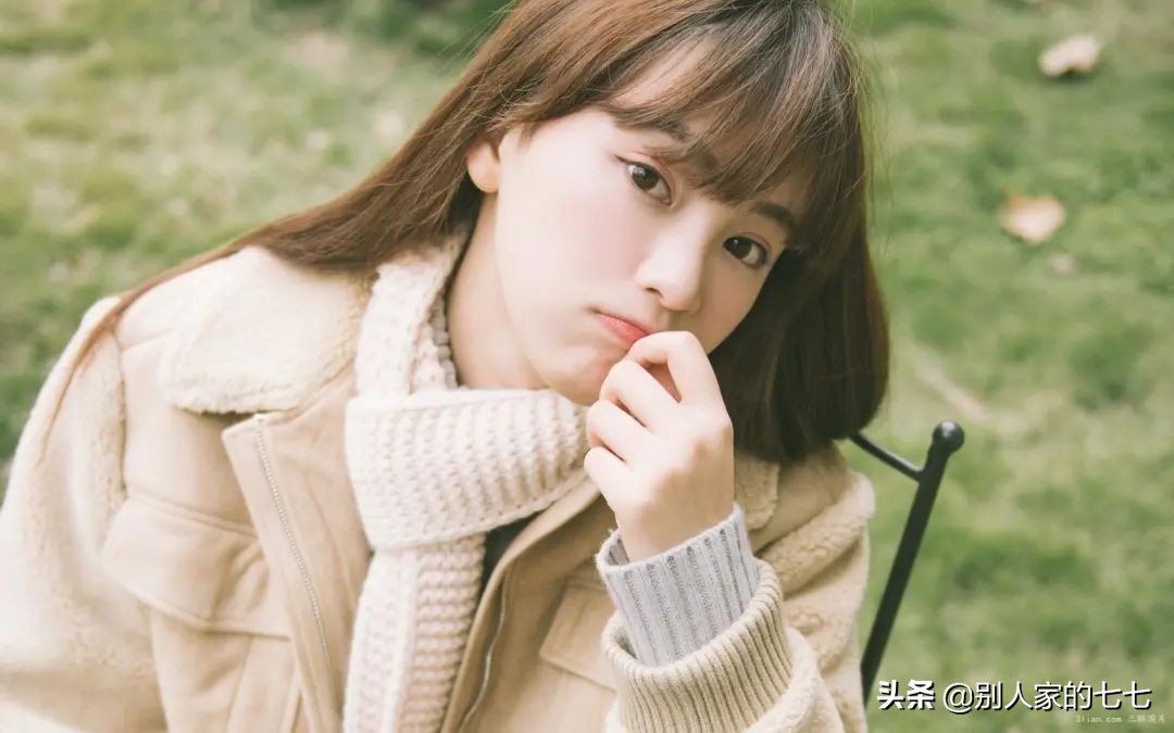 女人想你了，不会直说“我想你”，而是这样“暗示”你