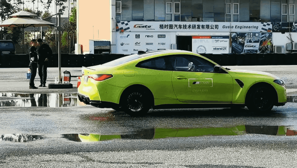 开宝马M到赛道学漂移、练刹车，有这必要吗？