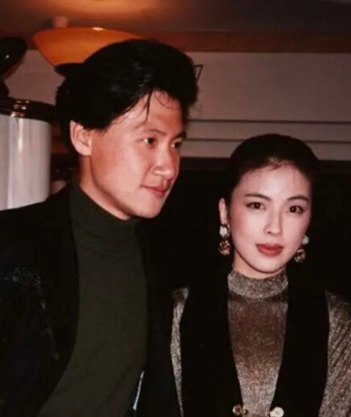 不炒作不乱搞，娱圈最干净的12对夫妻，个个与原配不离不弃