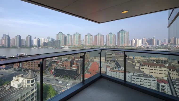 上海最贵的小区值多少钱？最贵的酒店长啥样？最贵的别墅在哪里？