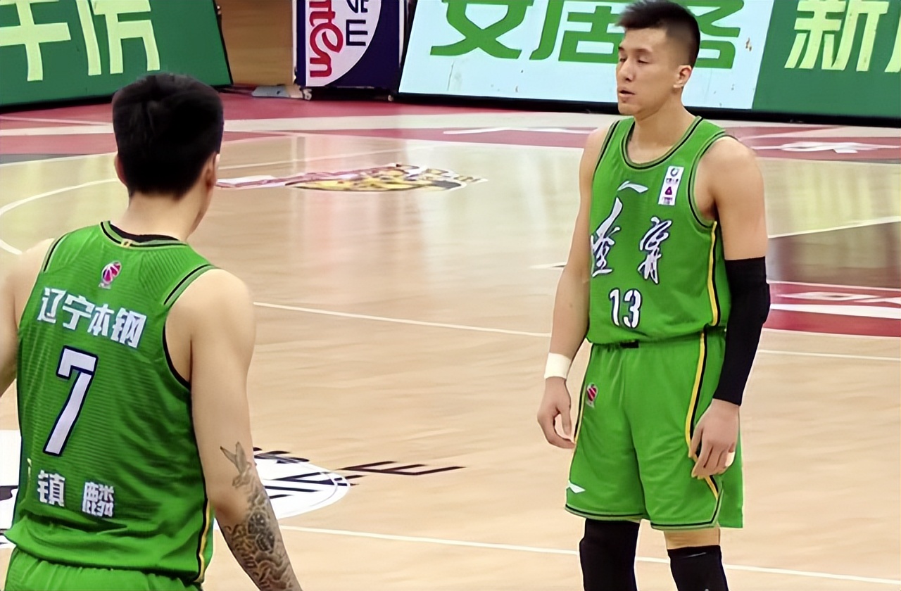 为什么中国球员去nba受伤(中国球员为什么在NBA难以立足？NBA球探一番话，一下就戳中要害)