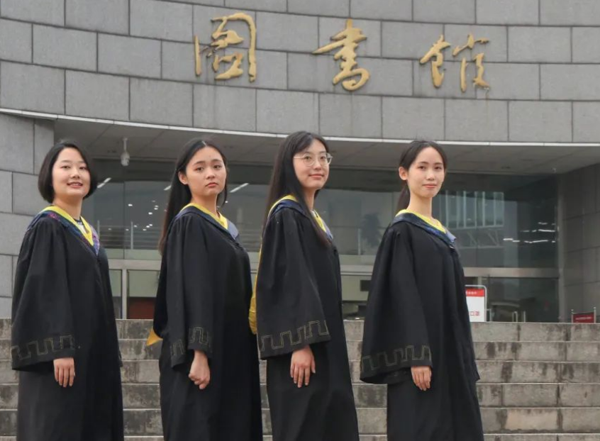 2022复旦物理学，招55人保研生占50人，考生：确定不是在闹着玩？