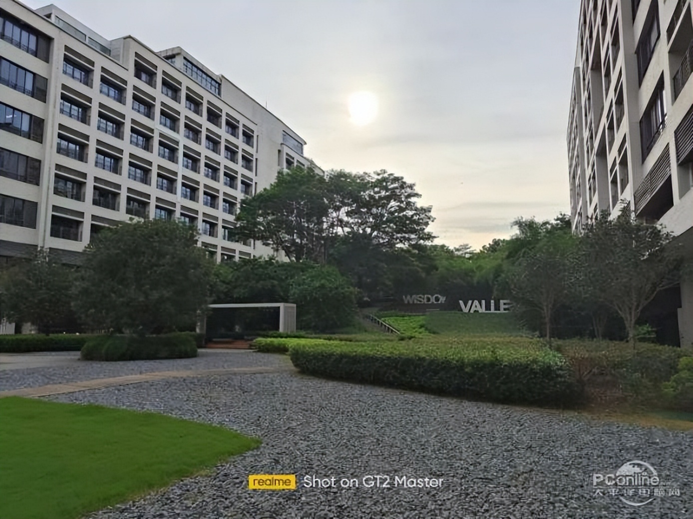 颜值和实力并存！下半年可以闭眼入的三款手机