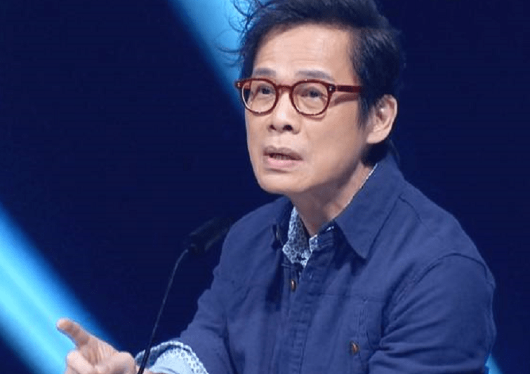 李宗盛叫他大哥，唱歌跑调公鸭嗓却被称为乐坛大佬，罗大佑凭什么