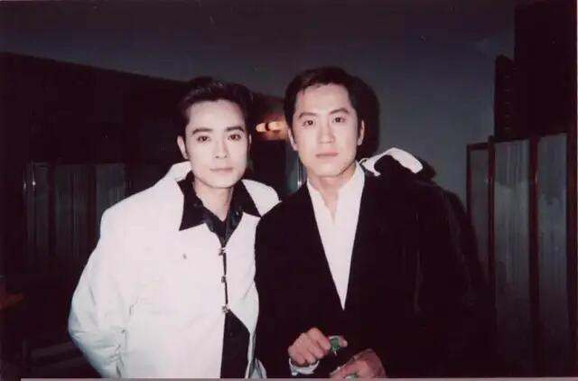 昔日辉煌无比的广东本地乐坛早已荡然无存，如今复兴之路就在眼前