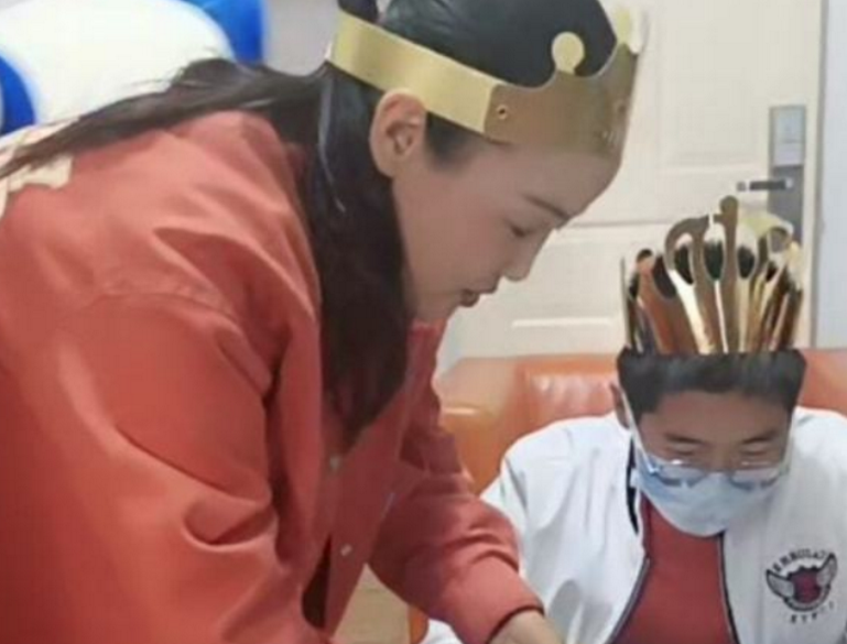 孙卓在深圳第1次考试成绩曝光，总分660英语仅40分，听力全靠蒙