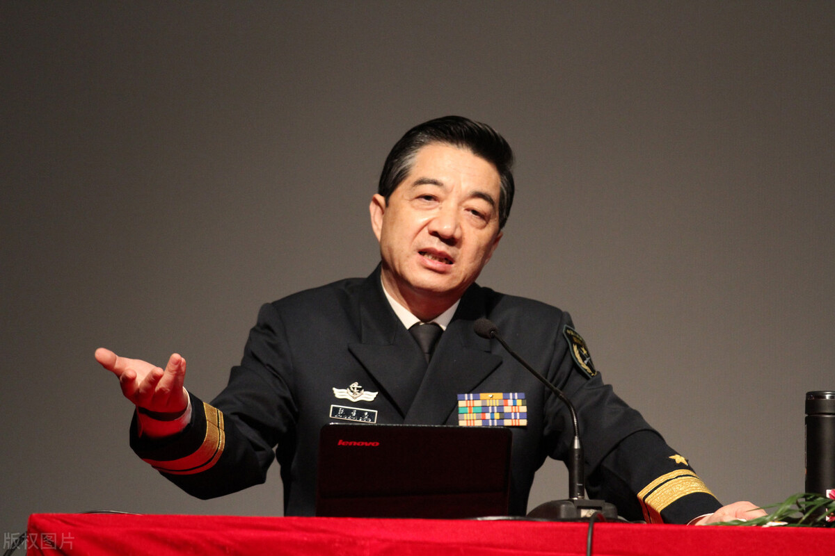 军事专家张召忠:心中有三国志,但是只能给大家讲三国演义-我的快乐小