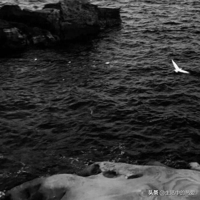 委屈到了极致的伤感文案