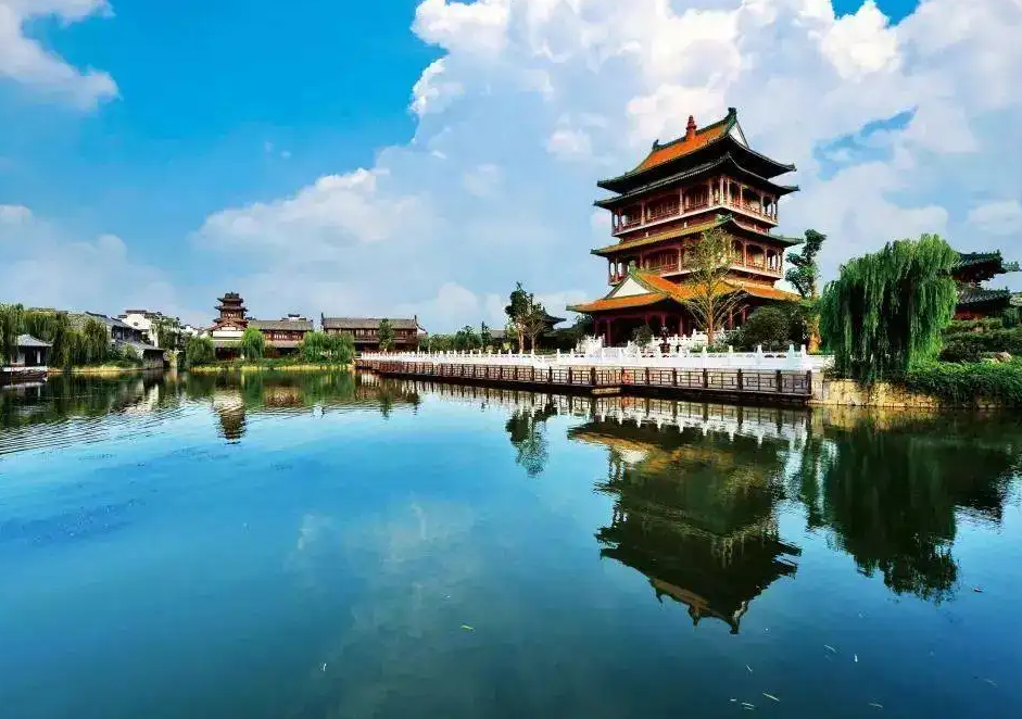 “一座城市一句诗”，30座城市最具代表性的诗句，你的城是哪句？