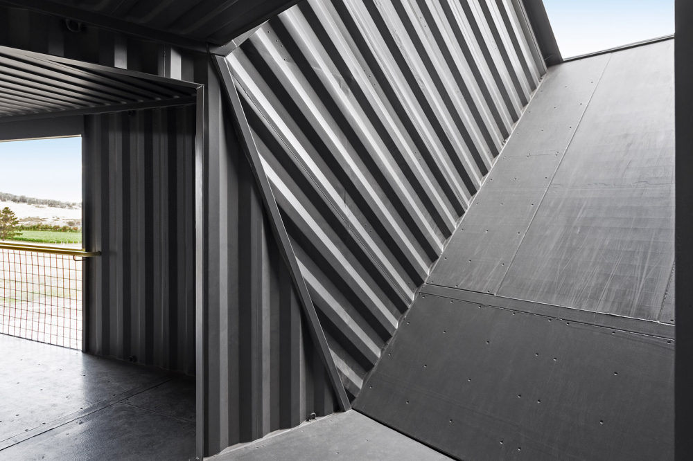 魔改集装箱酒庄：魔鬼角