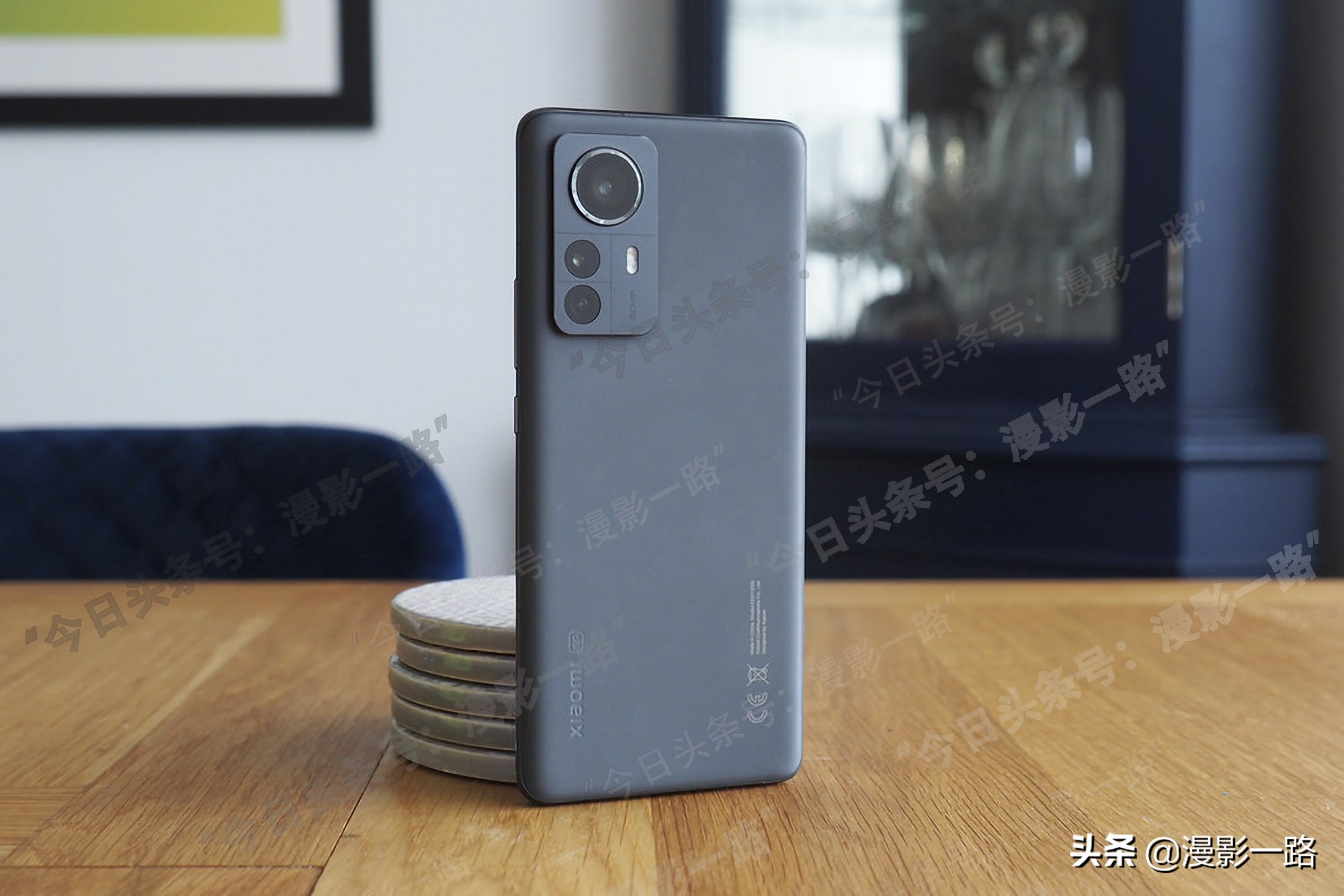 小米 Mi 12 Pro智能手机：实拍表现真的比Mi 11 Ultra更好吗？