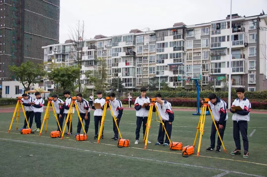 投资5.6亿倾心打造！成都职业技术学校，为城市向上而生