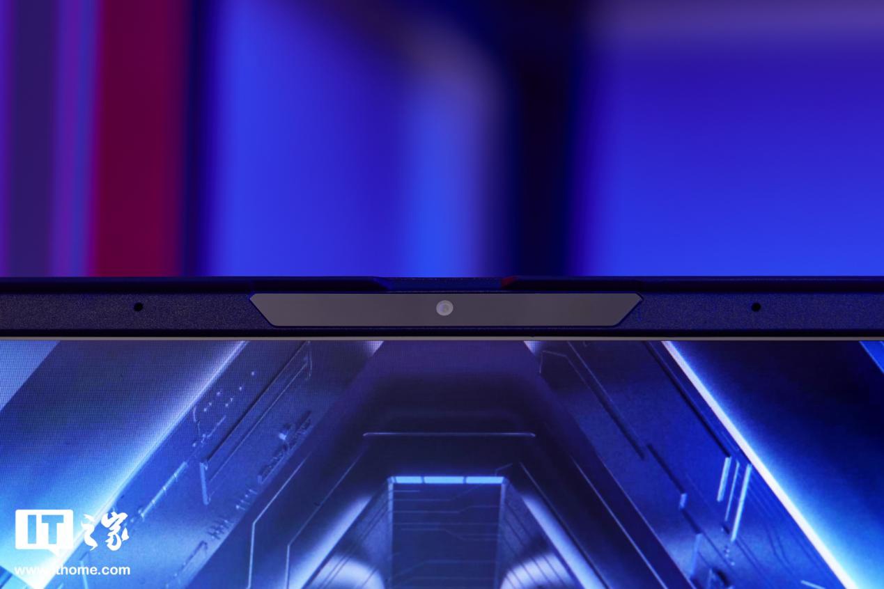 ROG 冰刃 6 双屏图赏：星云原画屏加持，双屏游戏本的终极形态