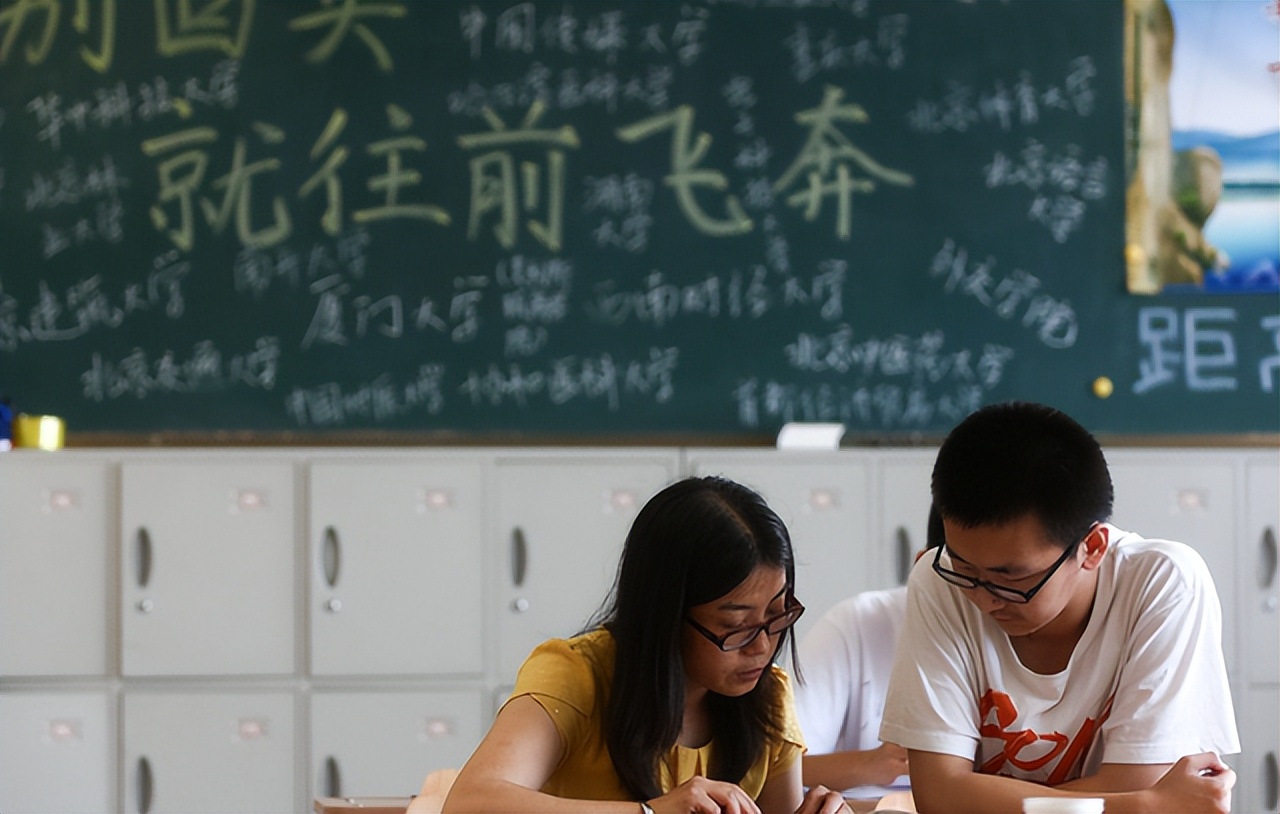 重磅！2022年各省高考人数出炉，这个结果有人欢喜有人忧