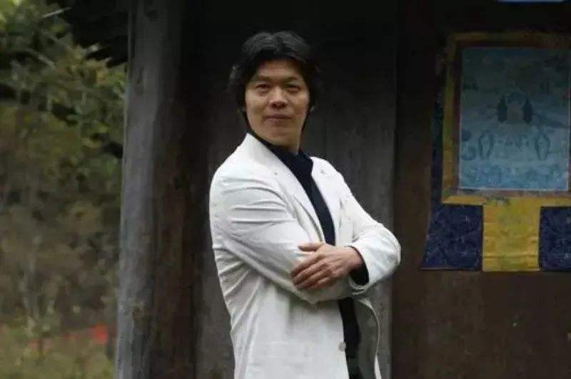 19年“自然疗法大师”死亡，终年51岁，用生命验证断食排毒是谬论