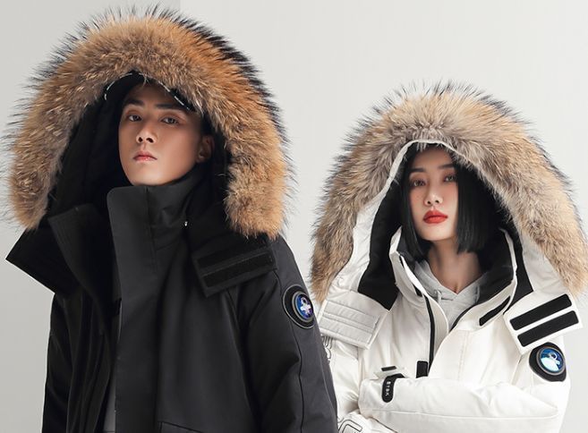 波司登和雅鹿哪個好？對比后你會明白：買羽絨服別太看重品牌