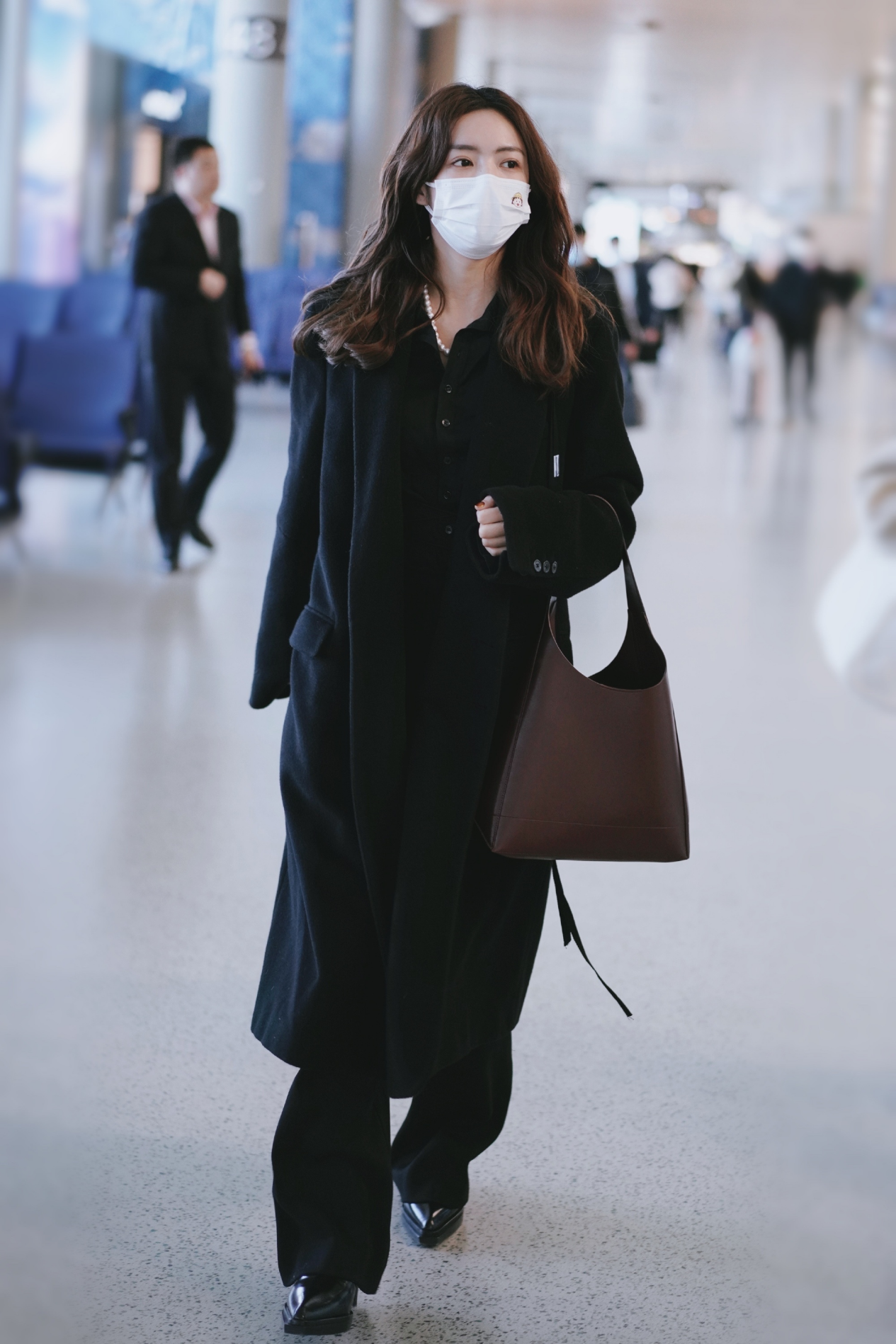 明星搭配衣服图片欣赏(2022女明星服饰搭配图片大全)-第2张图片-51乐