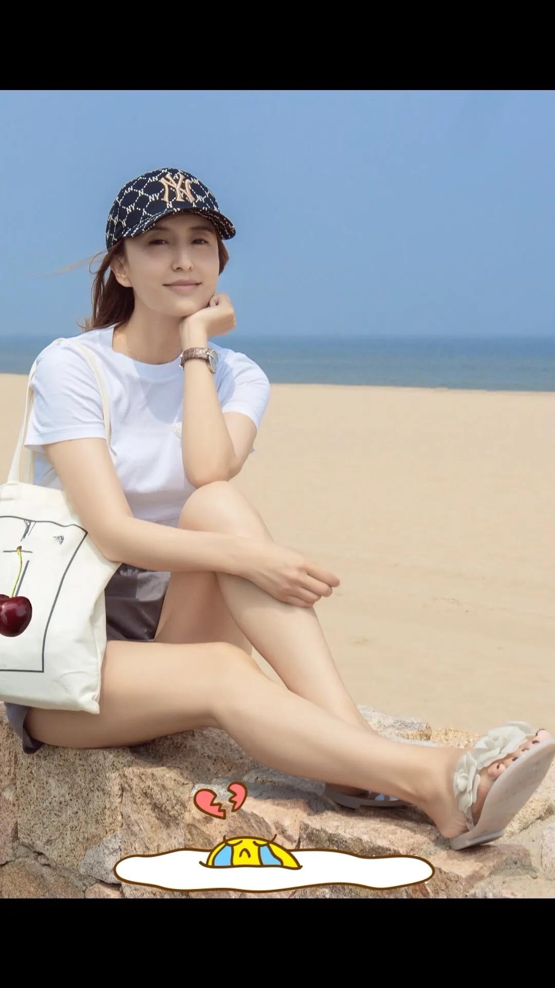 央视节目主持人张蕾1