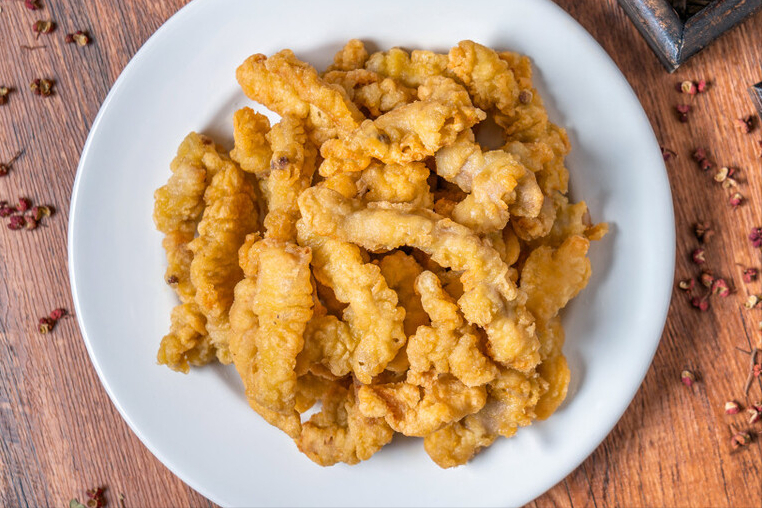 炸酥肉制作方法：如何做出外酥里嫩的美味酥肉