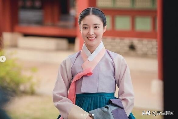 盘点12位「童星出身」的韩国女演员，李世荣、文佳煐都变女神啦