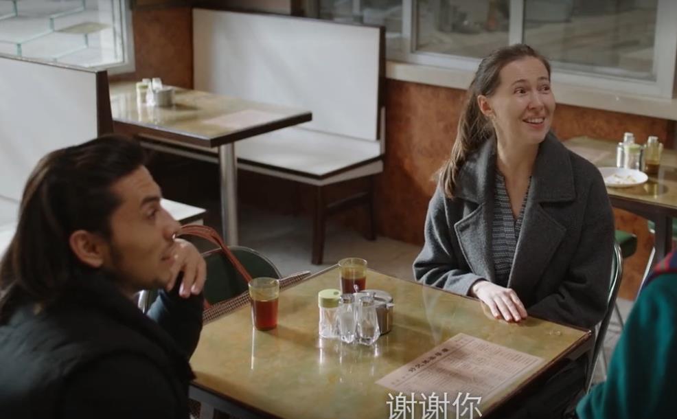 看了1集《狮子山下的故事》，我难掩兴奋，总算有部像样的港剧了