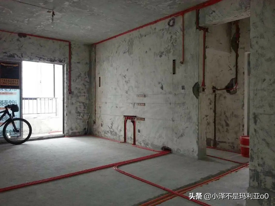 家装经验谈，70平米老破小改造记——篇一：老房拆旧和水电改造
