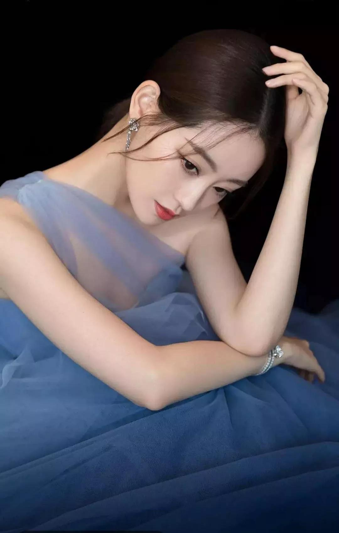 手机桌面，明星祝绪丹、黄梦莹、王艺瑾和张艺凡