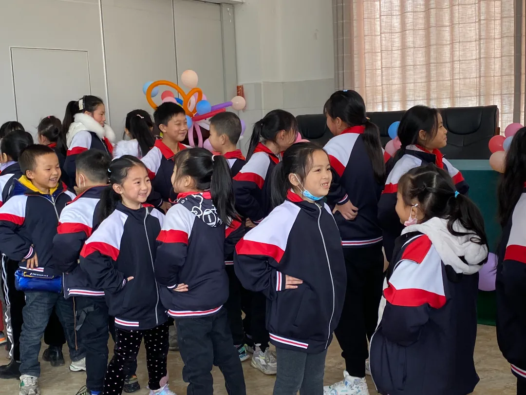 四川天府新区永兴小学开展关爱留守儿童系列活动