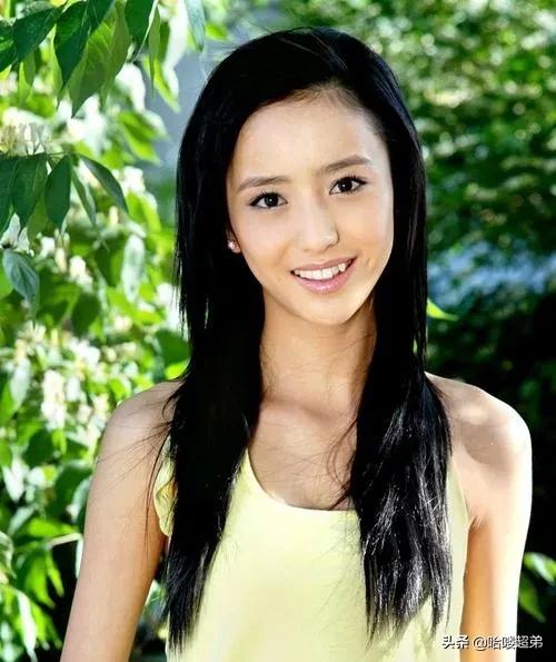 佟丽娅以前10万一次(佟丽娅真的很委屈吗?