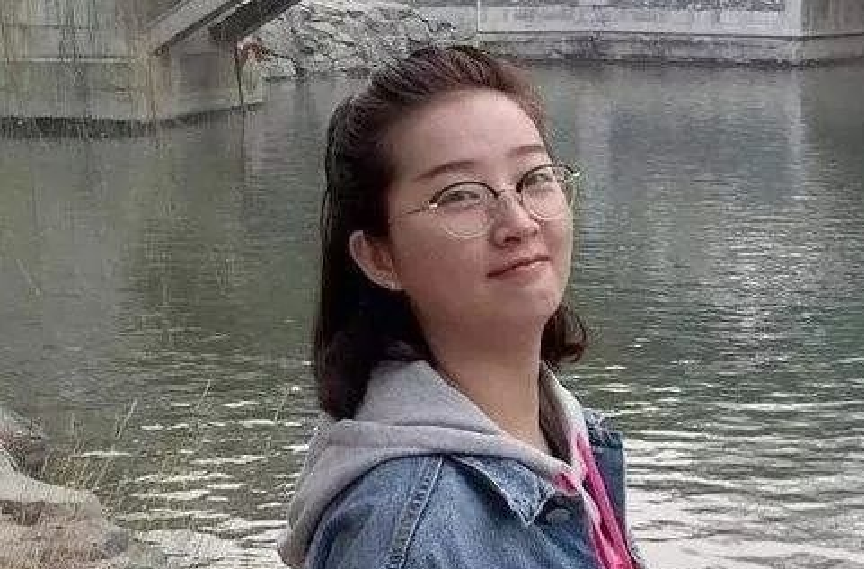 4年前北大章莹颖在美国被害，永失爱女的家人，后来是怎么过的？