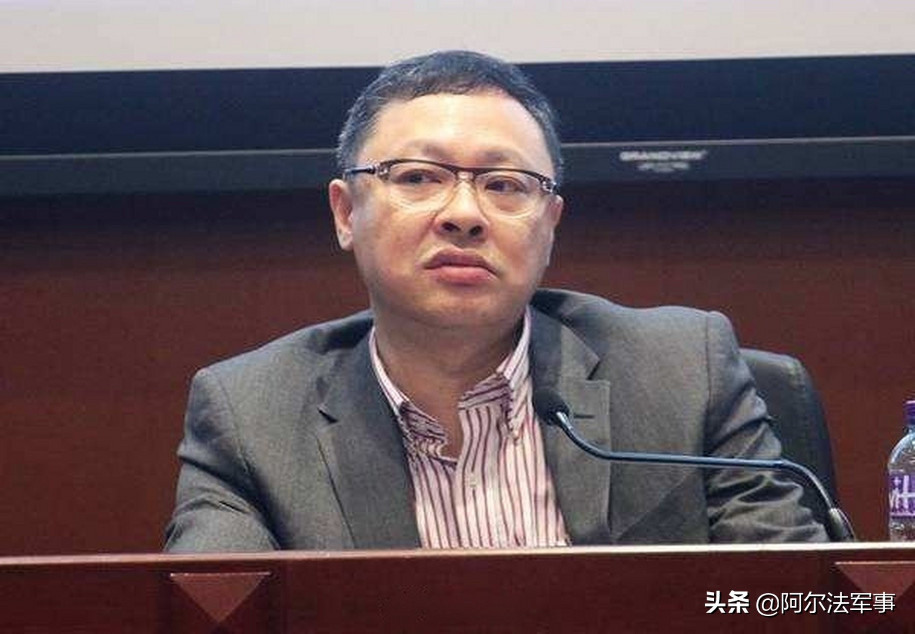 ְεһšҸ۾ʦϣε